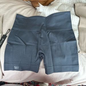 Set active Sculptflex biker shorts blue color size medium, new w tags never worn